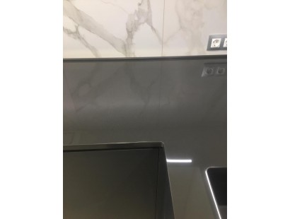 Акриловий камінь Corian